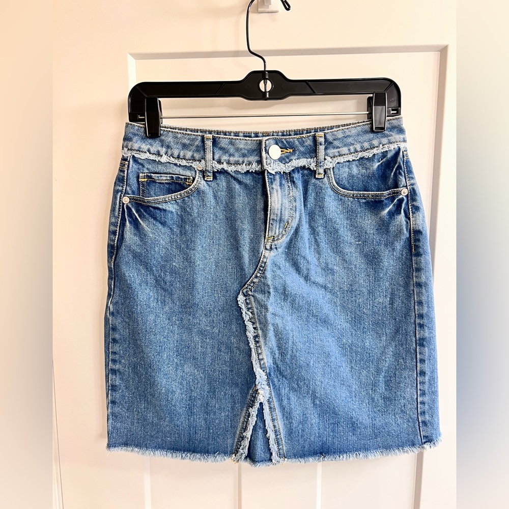 LOFT Blue Denim Skirt‎